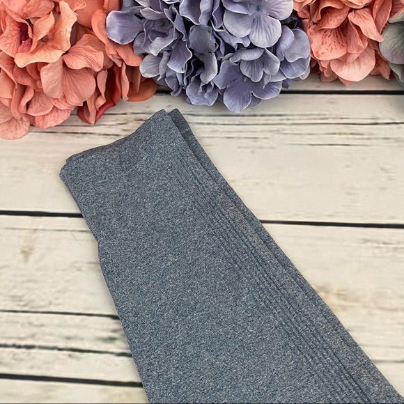 High Waist Seamless Blue Butt Lifting Yoga Pants - Picture 13 of 16